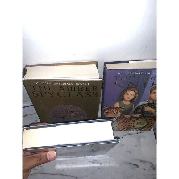 His Dark Materials Ser.: His Dark Materials 3-Book Hardcover Boxed Set : The... - Picture 10 of 16